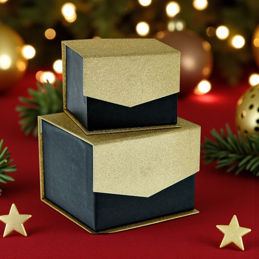 Gift Boxes (2 sizes available)